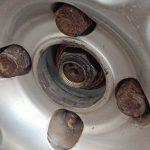 Image of 32mm rear driveshaft hub nut 'cracked' off using 600Nm ugga dugga gun.