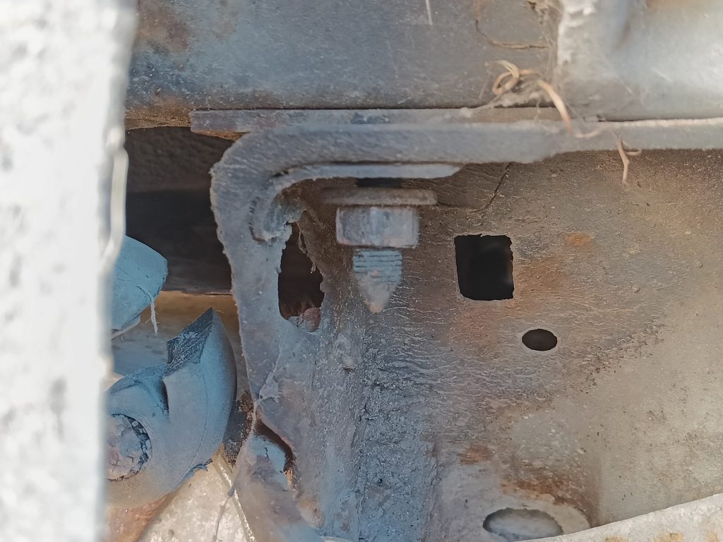 Image of offside rear subframe / body shell fixing #1