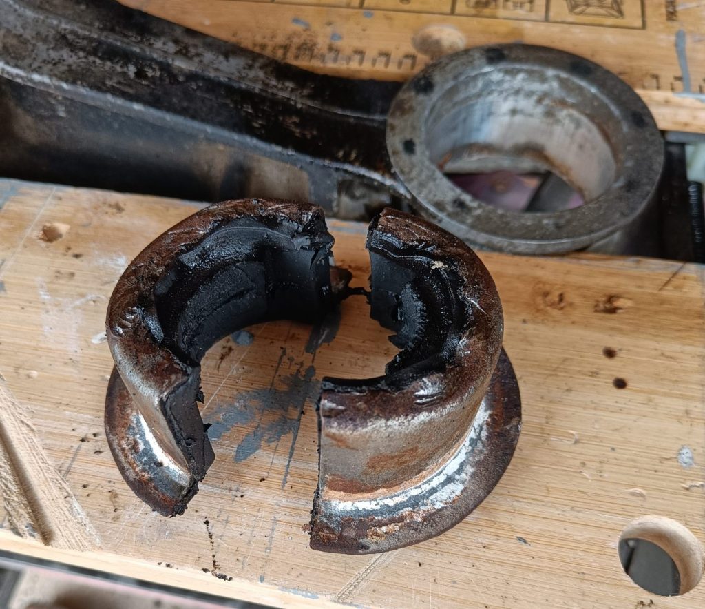 Image of removed diff bush