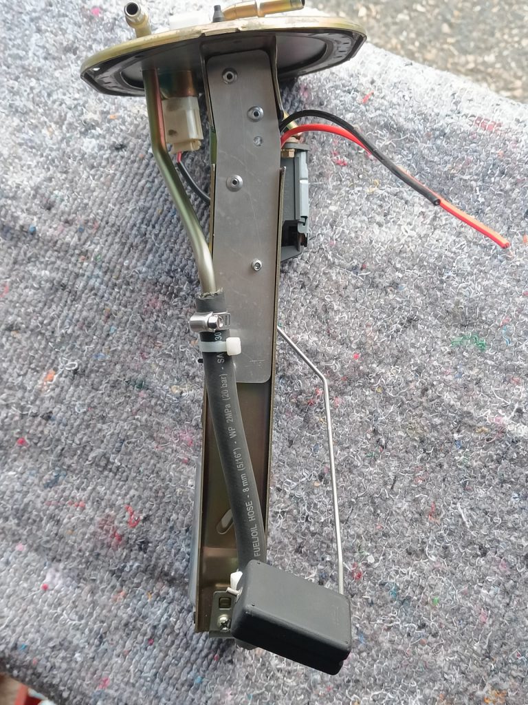 Image of modified fuel pump assembly.