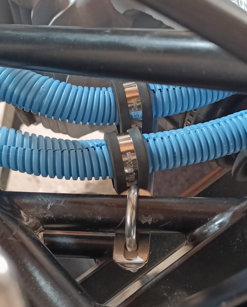 Image of final flexi fuel line routing utilising custom brackets.