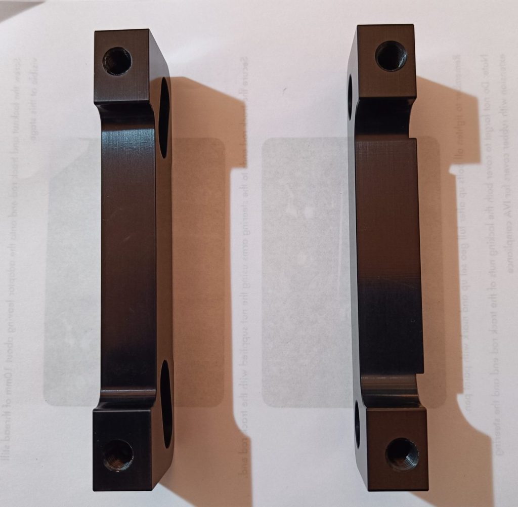Image of the two different Wilwood front caliper bracket styles.