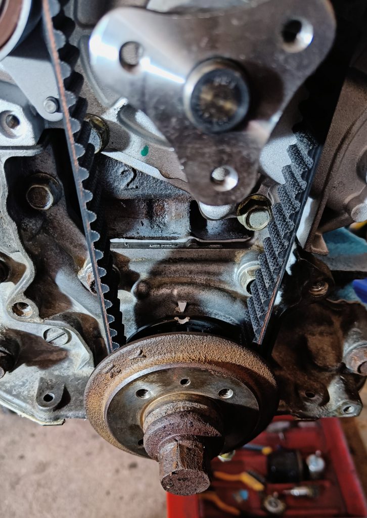 Image of crankshaft TDC timing marks