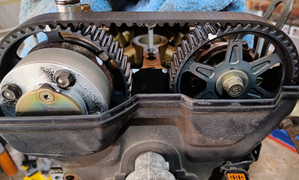 Image of VVT camshaft sprockets.