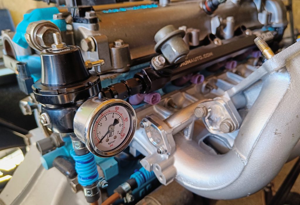 Image of completed fuel rail assembly.