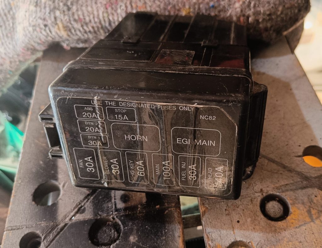 Image of removed engine fuse box.