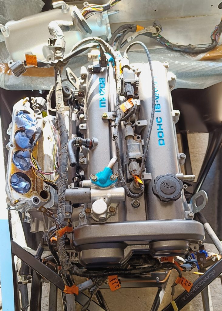 Image of original engine loom in position before tidying it up!