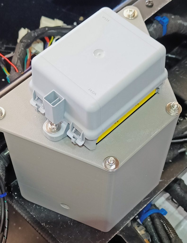 Image of finished fuse box installation.