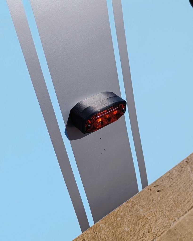 Image of rear fog light installation.